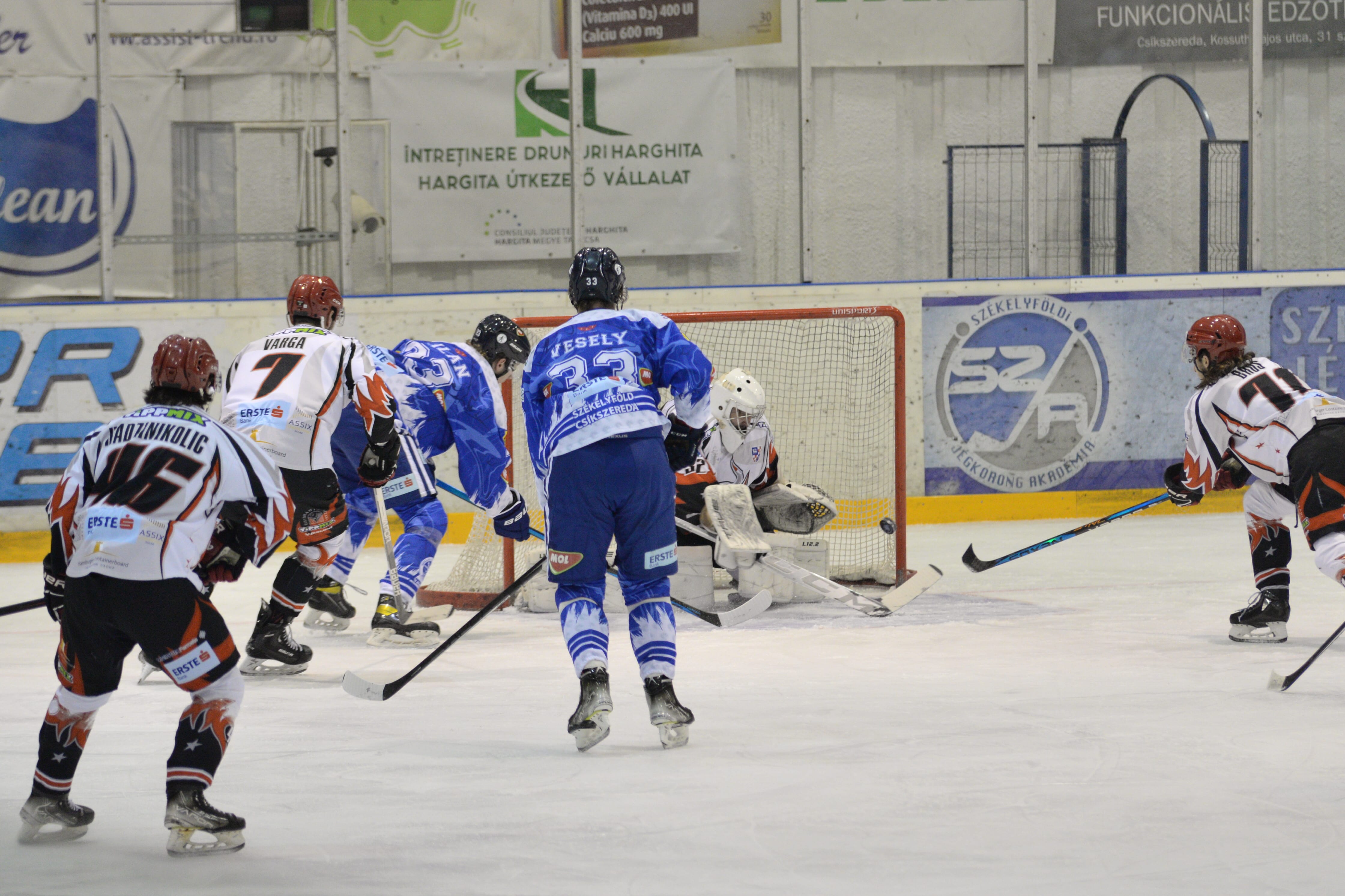 A román bajnokságra kellene inkább a hangsúlyt helyeznie a Sportklubnak a jégkorongszövetség szerint